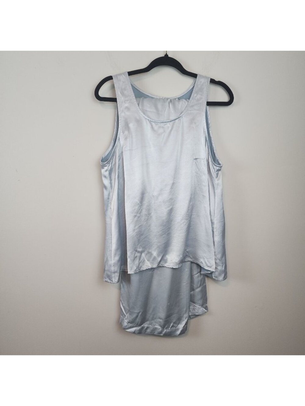 PJ Harlow Pajama Set Silky Satin Cee Cee Top Jolie Capri sz M
